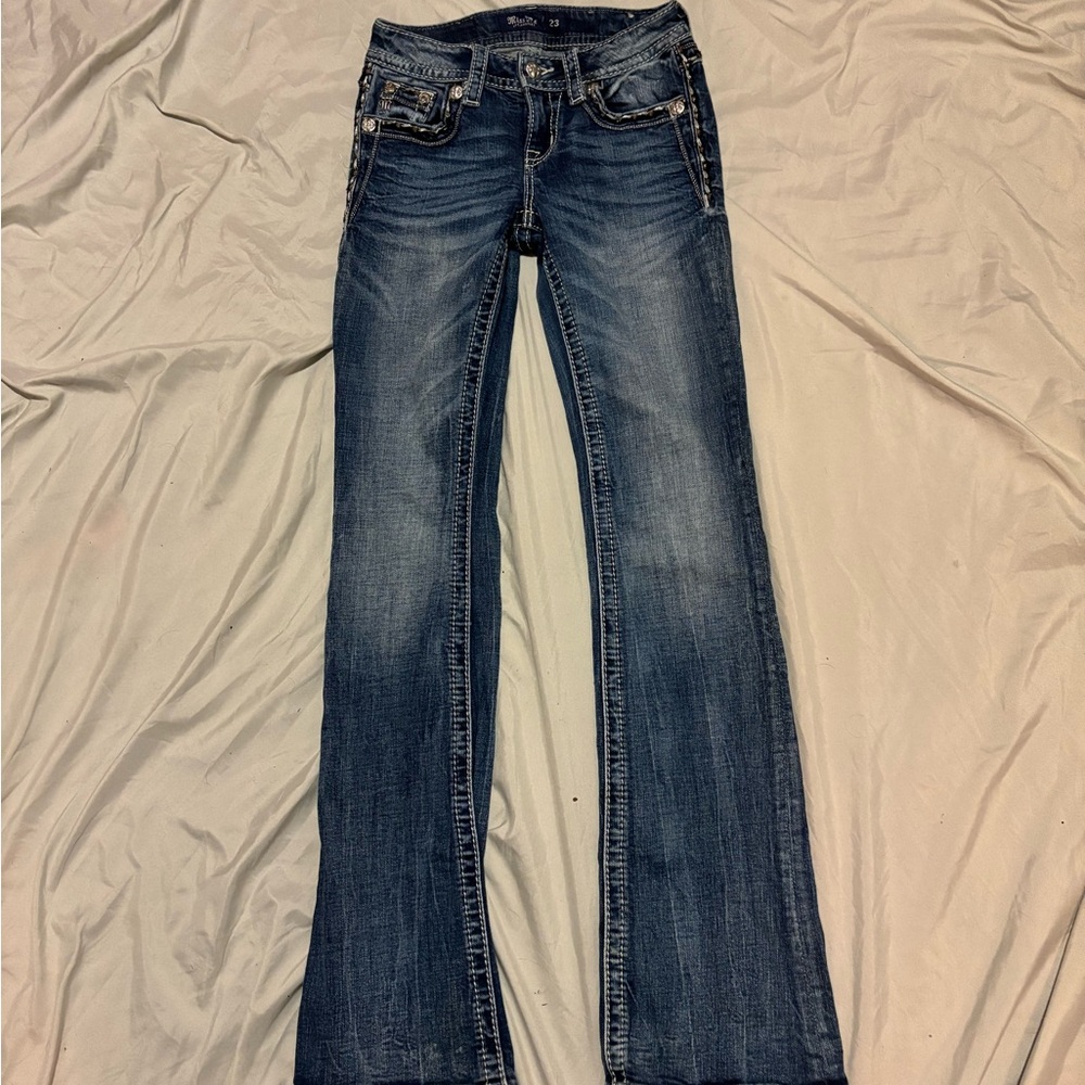 Miss me jeans size 23 inseam 31.5 these have a great look